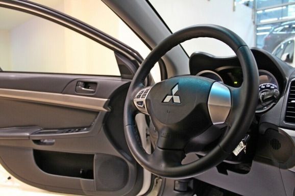 Mitsubishi Lancer, 1.6 л, АТ, 2012 фото 9