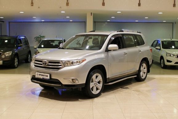 Toyota Highlander, 3.5 л, АТ, 2012 фото 3