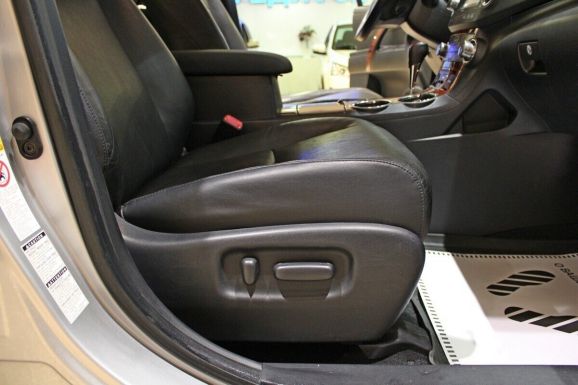 Toyota Highlander, 3.5 л, АТ, 2012 фото 8