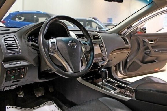 Nissan Teana, 2.5 л, Вариатор, 2015 фото 12