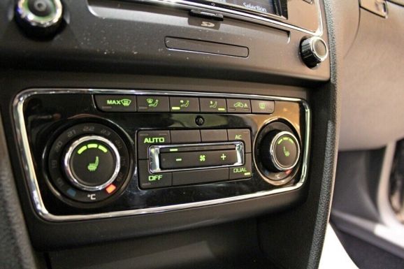 Skoda Superb, 1.8 л, АТ, 2009 фото 12