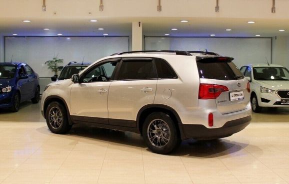 Kia Sorento, 2.4 л, АТ, 2012 фото 5