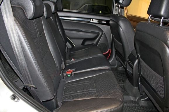 Kia Sorento, 2.4 л, АТ, 2012 фото 8