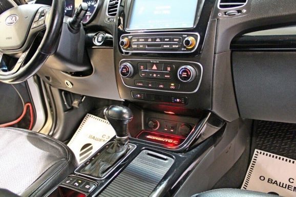 Kia Sorento, 2.4 л, АТ, 2012 фото 9