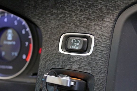 Volvo S60, 2.0 л, Робот, 2010 фото 12