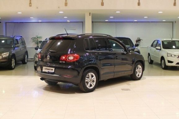 Volkswagen Tiguan, 2.0 л, АТ, 2009 фото 4