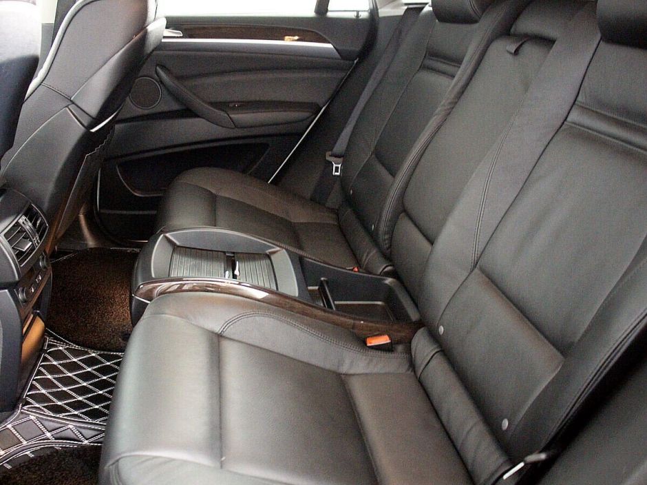 BMW X6, 3.0 л, АТ, 2014 фото 1