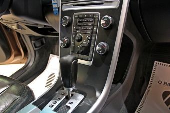 Volvo XC60, 2.4 л, АКПП, 2011 фото 9