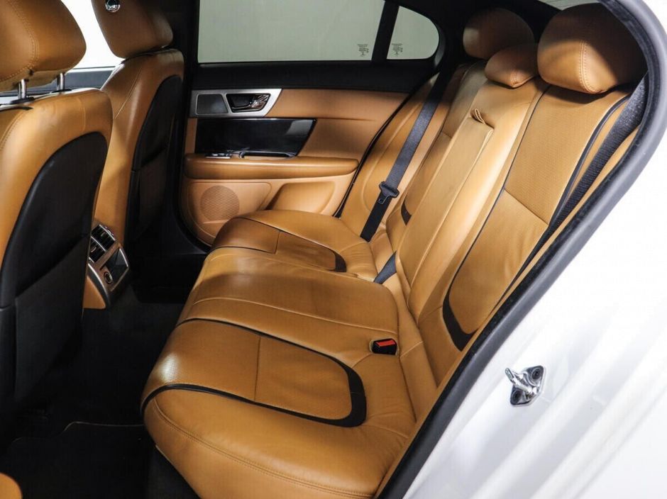 Jaguar XF, 3.0 л, АТ, 2013 фото 1