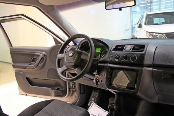 Skoda Fabia, 1.6 л, АТ, 2012 фото 7