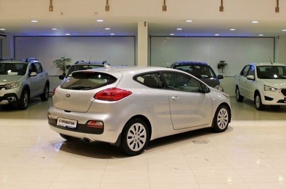 Kia Ceed, 1.6 л, АТ, 2017 фото 5