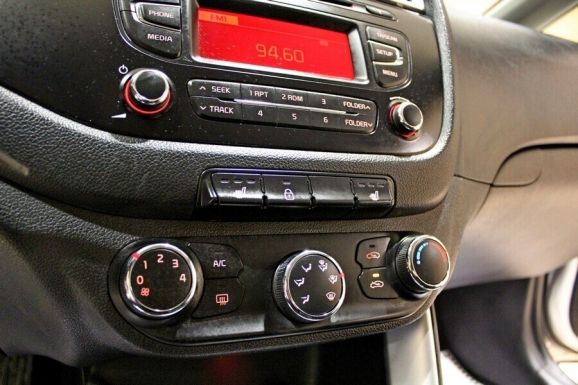 Kia Ceed, 1.6 л, АТ, 2017 фото 2