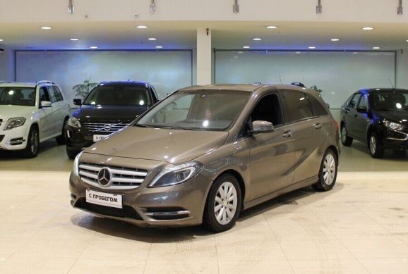 Mercedes-Benz B-Класс, 1.6 л, Робот, 2014 фото 3