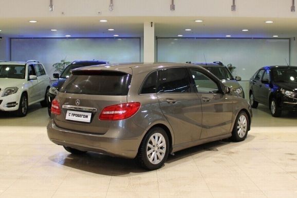 Mercedes-Benz B-Класс, 1.6 л, Робот, 2014 фото 6