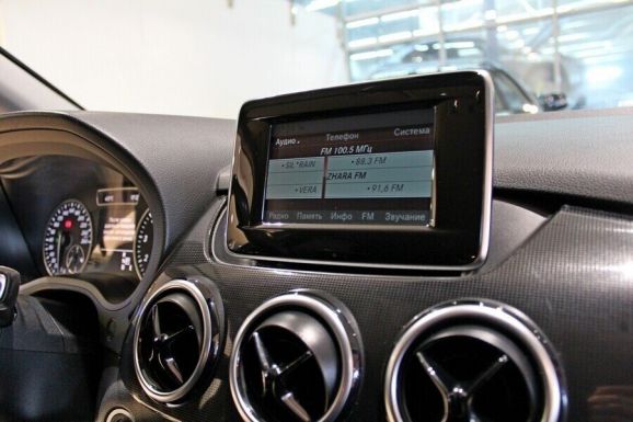 Mercedes-Benz B-Класс, 1.6 л, Робот, 2014 фото 9