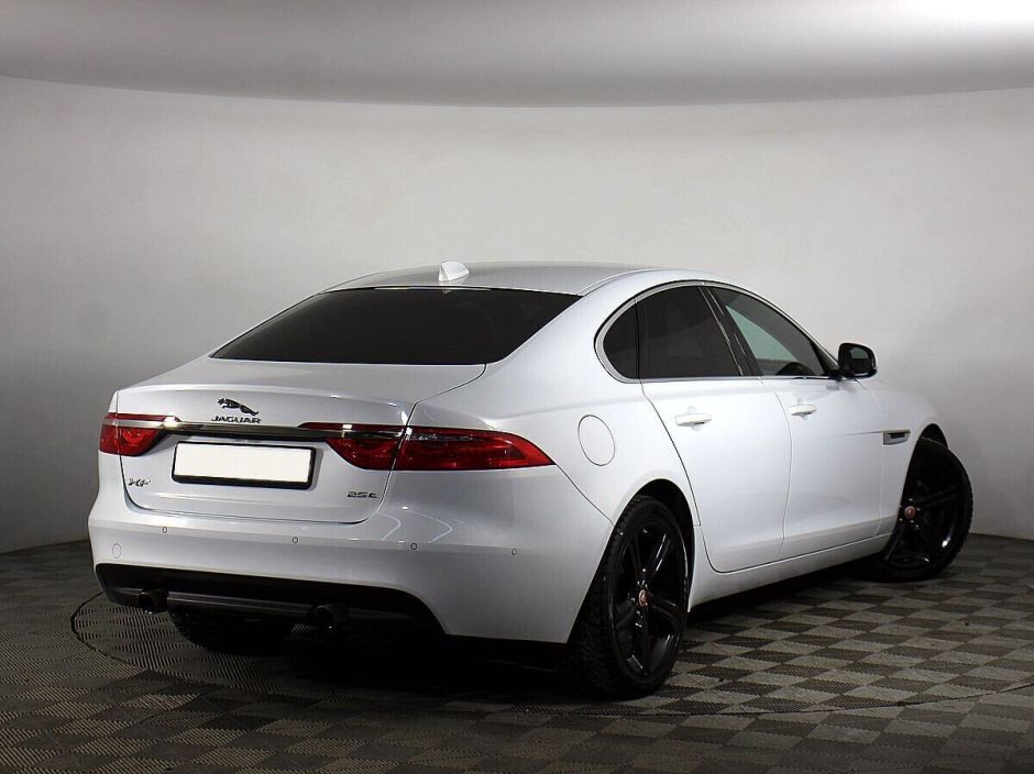 Jaguar XF, 2.0 л, АТ, 2013 фото 4