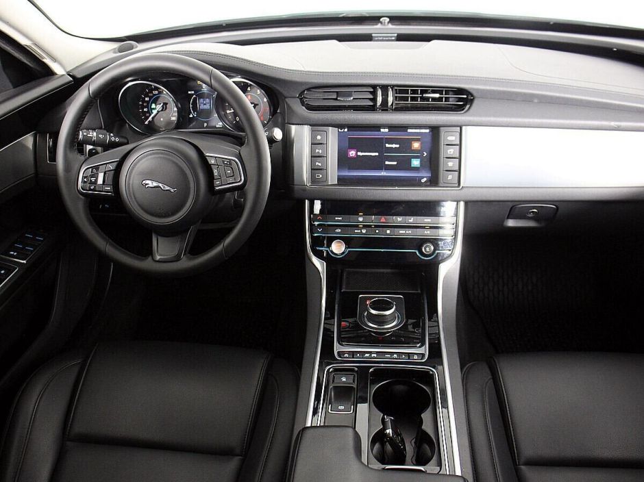 Jaguar XF, 2.0 л, АТ, 2013 фото 6