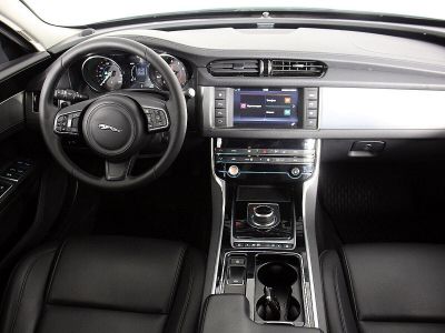 Jaguar XF, 2.0 л, АКПП, 2013 фото 6