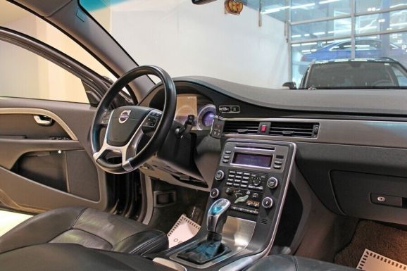 Volvo XC70, 2.4 л, АТ, 2011 фото 6