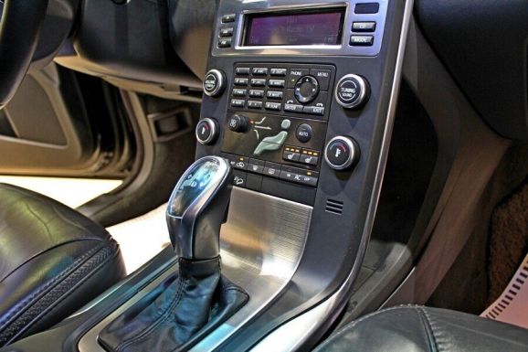 Volvo XC70, 2.4 л, АТ, 2011 фото 8