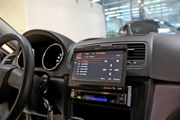 Skoda Yeti, 1.2 л, МТ, 2011 фото 2