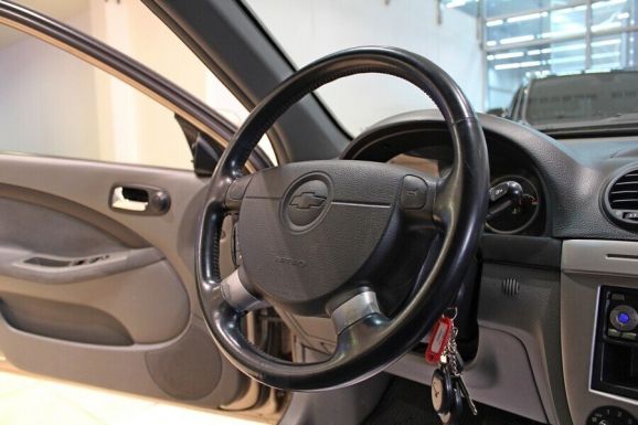 Chevrolet Lacetti, 1.6 л, АТ, 2013 фото 2