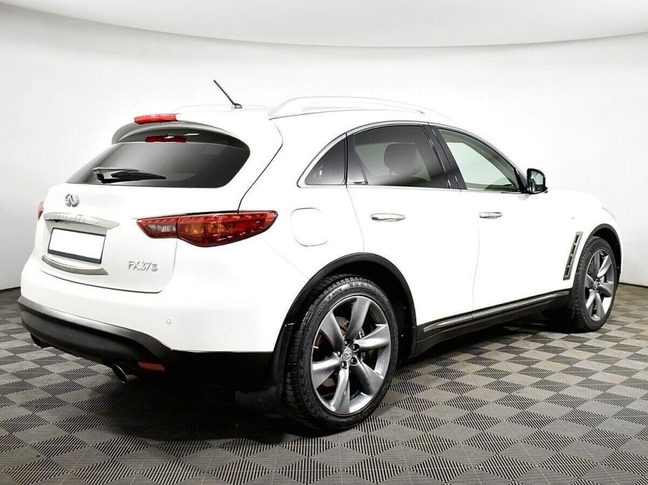 Infiniti FX, 3.7 л, АТ, 2012 фото 4