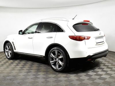 Infiniti FX, 3.7 л, АКПП, 2012 фото 6