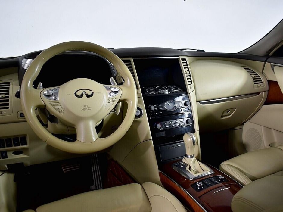 Infiniti FX, 3.7 л, АТ, 2012 фото 7