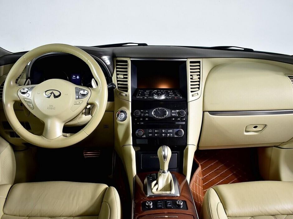 Infiniti FX, 3.7 л, АТ, 2012 фото 8