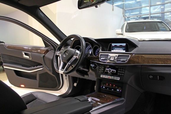 Mercedes-Benz E-Класс, 2.0 л, АТ, 2016 фото 8
