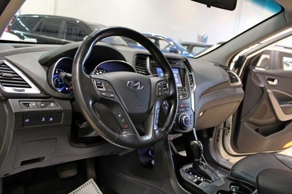 Hyundai Santa Fe, 2.2 л, АТ, 2015 фото 13