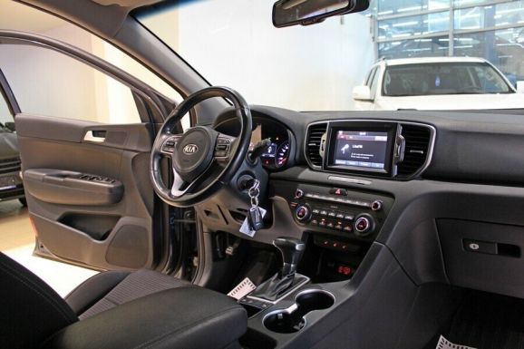 Kia Sportage, 2.0 л, АТ, 2018 фото 7