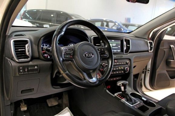 Kia Sportage, 2.0 л, АТ, 2017 фото 12