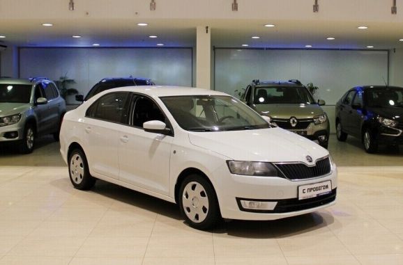 Skoda Rapid, 1.6 л, АТ, 2015 фото 4