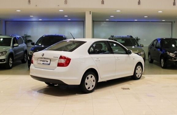 Skoda Rapid, 1.6 л, АТ, 2015 фото 6