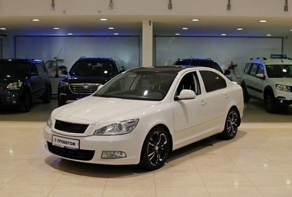 Skoda Octavia, 1.8 л, Робот, 2011 фото 3