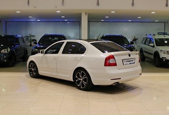 Skoda Octavia, 1.8 л, Робот, 2011 фото 5