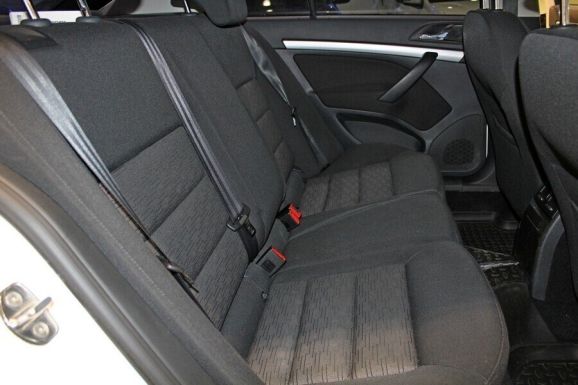 Skoda Octavia, 1.8 л, Робот, 2011 фото 8