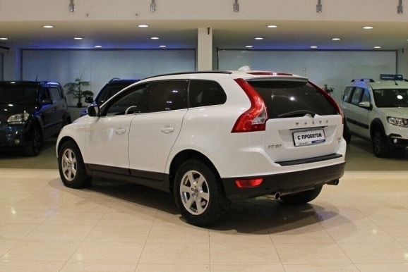 Volvo XC60, 2.4 л, АТ, 2012 фото 5