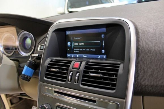 Volvo XC60, 2.4 л, АТ, 2012 фото 10