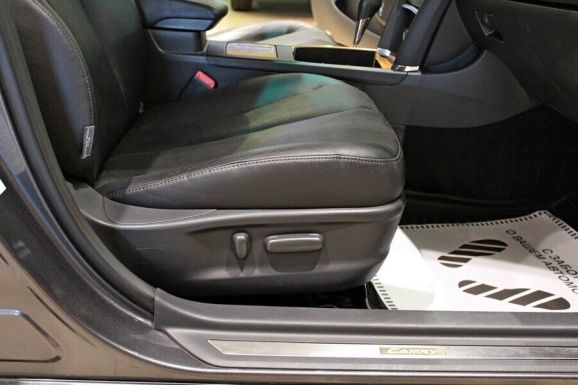 Toyota Camry, 2.4 л, АТ, 2008 фото 9