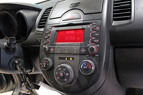 Kia Soul, 1.6 л, АТ, 2009 фото 9