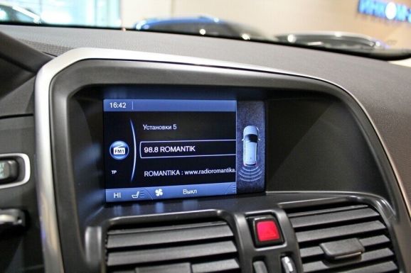 Volvo XC60, 2.0 л, Робот, 2012 фото 11