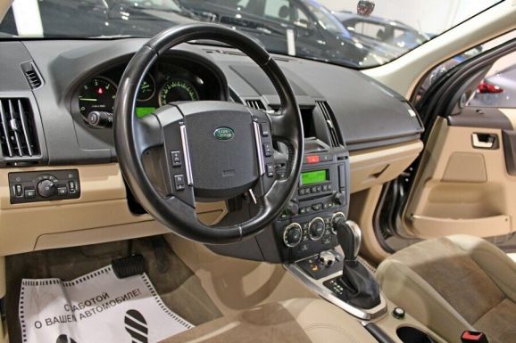 Land Rover Freelander, 2.2 л, АТ, 2012 фото 9