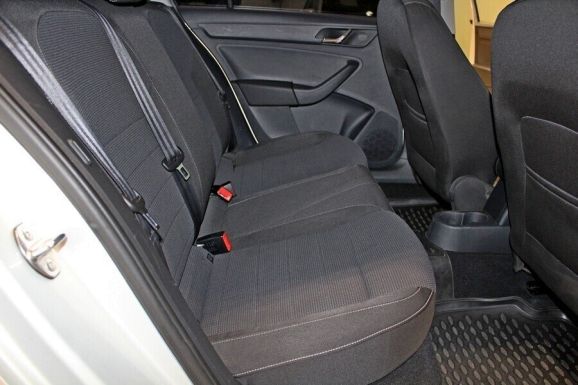 Skoda Rapid, 1.6 л, АТ, 2015 фото 8