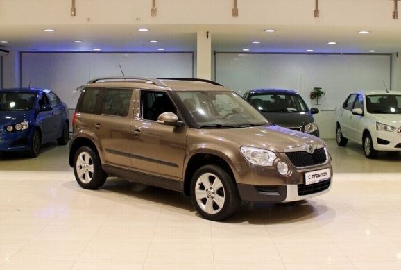 Skoda Yeti, 1.2 л, Робот, 2013 фото 5