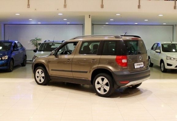 Skoda Yeti, 1.2 л, Робот, 2013 фото 6