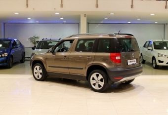 Skoda Yeti, 1.2 л, РКПП, 2013 фото 6