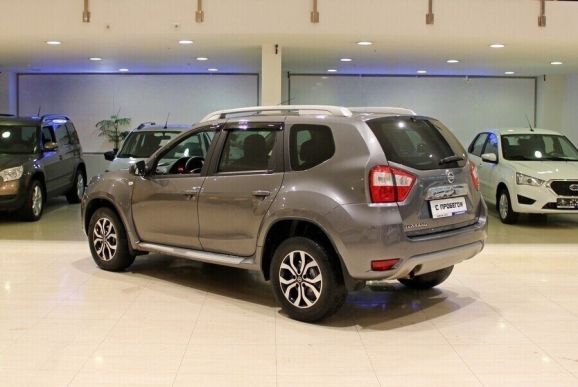Nissan Terrano, 2.0 л, АТ, 2016 фото 5